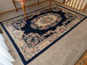 Large Floral Aea Rug
