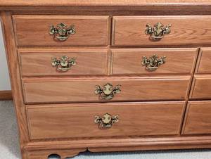 Thomasville Oak Mirrored Dresser