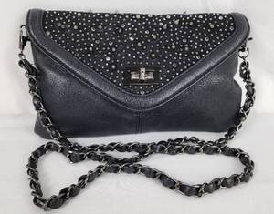 lot 51 image: Fun Handbag Options