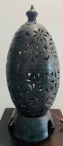 lot 19 image: Moroccan Style Decorative Table Top Lamp - Lovely Large 2 Piece Pottery Lamp