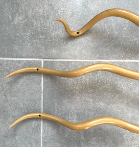 lot 59 image: Abstract Designed Gold Tone Metal Towel Bars