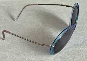 lot 82 image: Pair of Armani Sunglasses