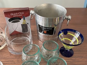 lot 84 image: Fun Adult Beverage Serving Items