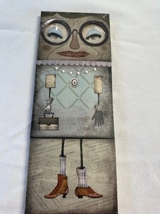 lot 124 image: Fun Interactive Book There Was an Old Lady Who Swallowed a Fly