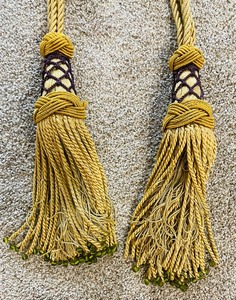 lot 207A image: Two Terrific Tassels