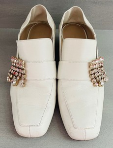 lot 210 image: Stuart Weitzman White Loafers