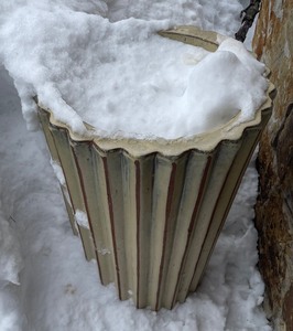 lot 237 image: Charming Cement Planter