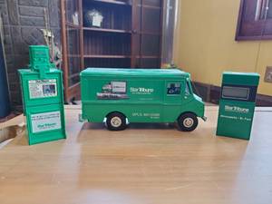 lot 35 image: Collection Of Star Tribune Items