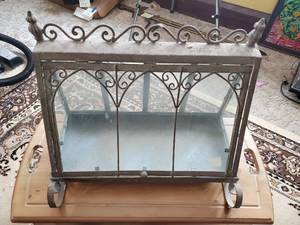 lot 65 image: Glass Terrarium