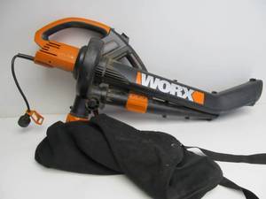 lot 52 image: Working WORX Model wg500 Leaf BlowerVac