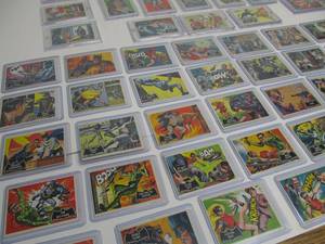 lot 198 image: COMPLETE SET of 1966 Topps Black Bat Batman Trading Cards