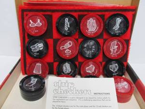 lot 101 image: NOS Large Vintage Strip Checkers Party Game Set