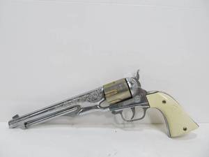 lot 123 image: LARGE Vintage Hubley COLT 45 Peacemaker Cap Gun