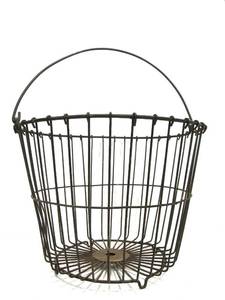 lot 146 image: Antique Primitive Wire Basket 