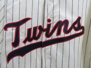 lot 213 image: Mitchell & Ness Cooperstown Collection 1965 Harmon Killebrew Twins Jersey