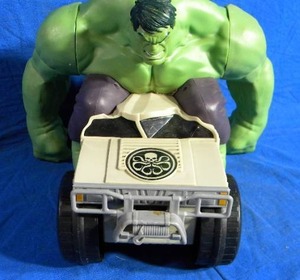 Collectible Avengers RC Hulk Smash