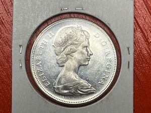 18671967 Canadian Silver Dollar --...