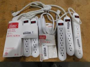 lot 14 image: Project Source 6-Pack 6-Outlet Indoor White Power Strip