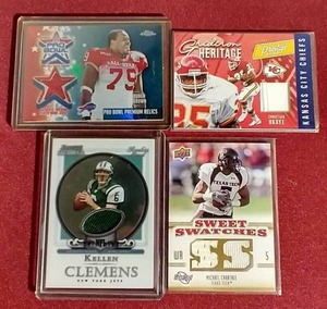 lot 23 image: (4) Football Jersey Cards
