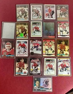 lot 57 image: (19) Ed Belfour Cards