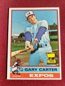 lot 69 image: 1976 Gary Carter Rookie Cup Card