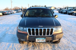 lot 11 image: 2002 Jeep Grand Cherokee Sport - 2 OWNERS - 107,431 Miles -