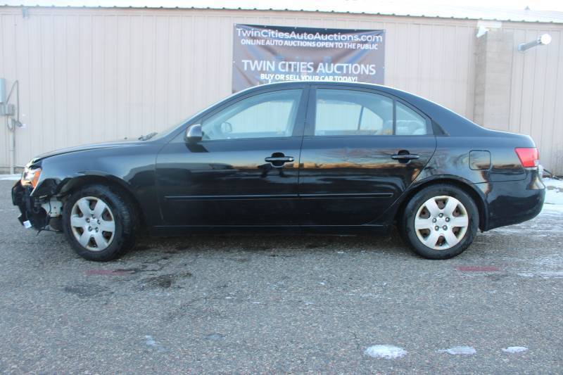lot 15 image: 2008 Hyundai Sonata GLS
