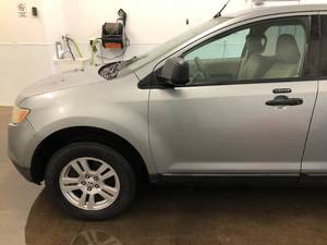 lot 11T image: 2007 Ford Edge