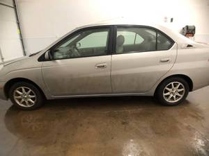 2003 Toyota Prius Hybrid