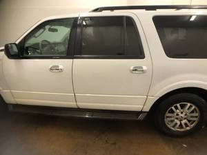 2012 Ford Expedition XLT - 4X4