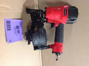 PowerSmart Pneumatic 15-Degree Coil Roofing Nailer ps6110 customer return see pictures