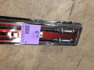 Husky Pry Bar Set  missing 1 PC
