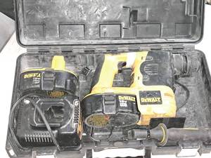 DeWalt DC212 18V SDS Hammer with (2) Batteries, DeWalt DW9116 7.2-18V 1-Hour Charger, Case