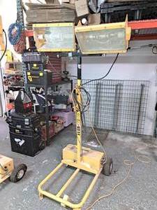Bull Dog Power Lites BD-2000MH Portable Power Tower Dual-Head Metal Halide Light