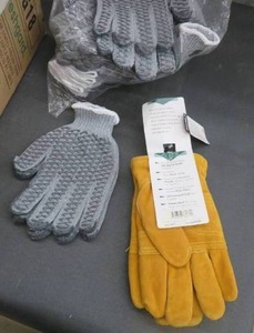 BRAND NEW GLOVES