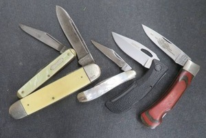 POCKET KNIVES