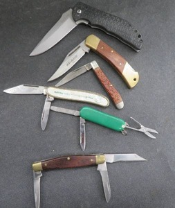 KNIFES