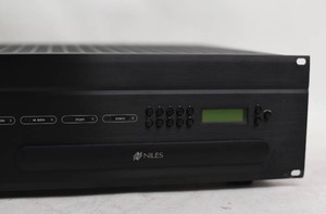 lot 28 image: NILES ZR-4630 Multizone Receiver