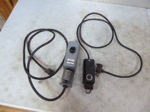 lot 29 image: 2 Thermostats