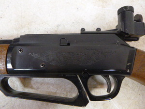 lot 38 image: Daisy Power Line 977 Air Pellet Gun