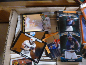 lot 62 image: Box of Sports Card