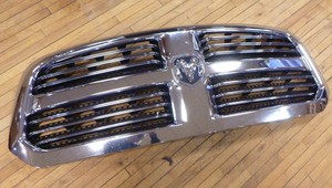 lot 82 image: Dodge Ram Front Grill
