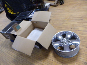 lot 85 image: Set of 4 Dodge Ram 20 Rims