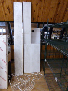 lot 90 image: 6 Pieces of Shelving