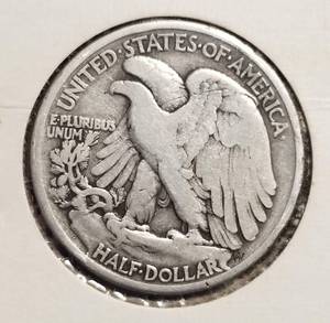 1917 US WALKING LIBERTY HALF DOLLAR