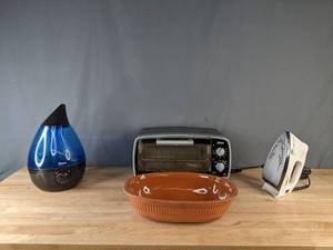 lot 147 image: Crane Ultrasonic Cool Mist Humidifier, Terracotta Style Dish, Oster Toaster Oven, Black & Decker Quick N Easy Iron B