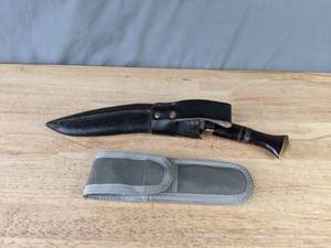 lot 176 image: Kukri Knife Set and Gerber Cutting Tool B