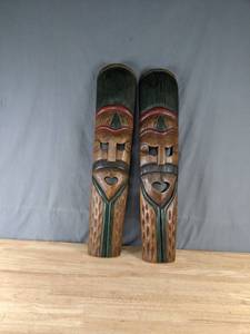 lot 170 image: Pair of Wooden Masks Wall Decor K