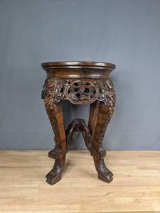lot 208 image: Vintage Dark Colored Round Table  K