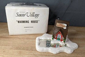 lot 221 image: Department 56, The Original Snow Village Warming House S